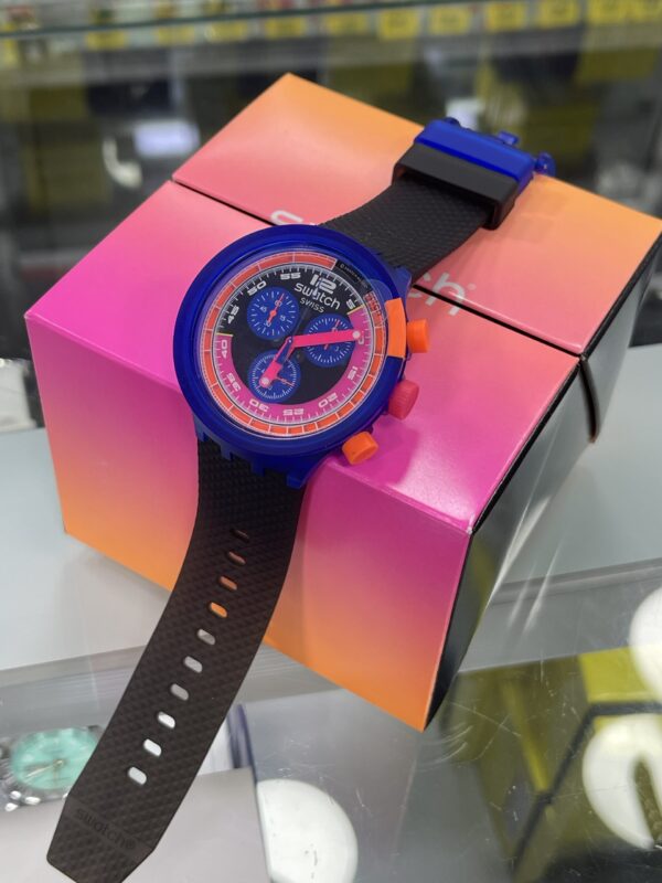 SWATCH NEÓN PARTY TO THE MAX - Image 2